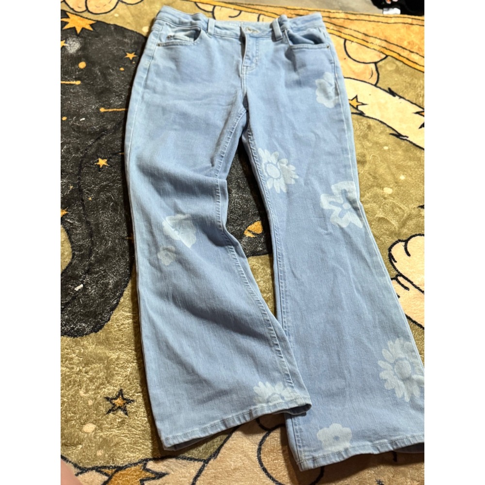 Thereabouts Kids Jeans Size 12.5 Plus Light‎ Wash Flare Floral Denim